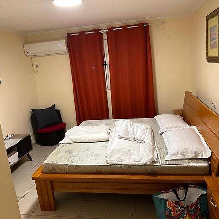 ליברוויל Iris Room מראה חיצוני תמונה